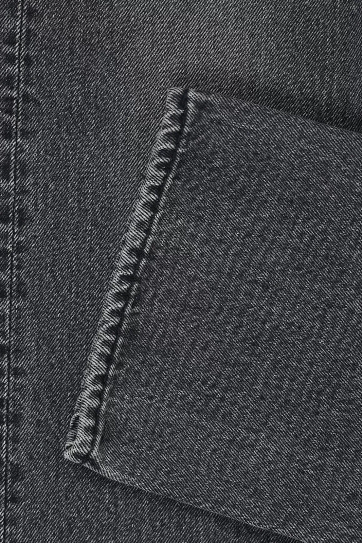 105 Standard Denim - Black Denim Stone>orSlow Sale