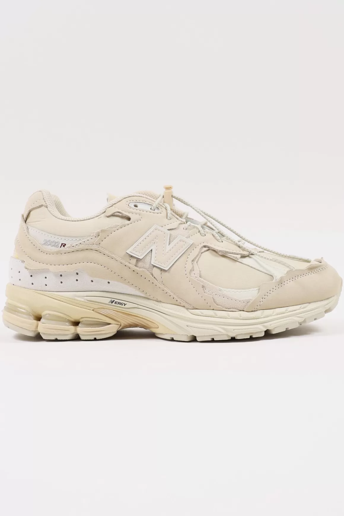 2002Rd Protection Pack - Beige/Beige>New Balance Hot