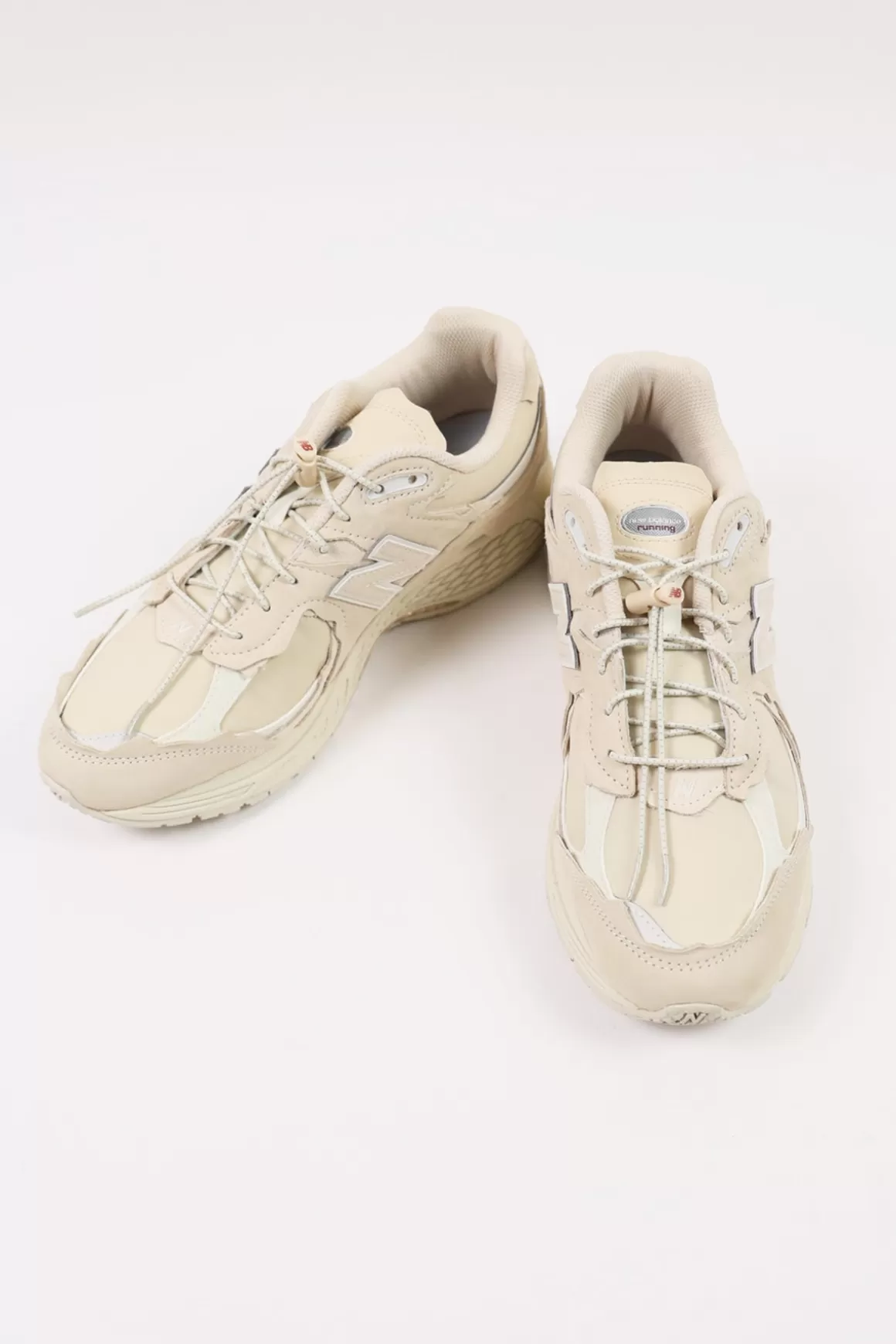 2002Rd Protection Pack - Beige/Beige>New Balance Hot