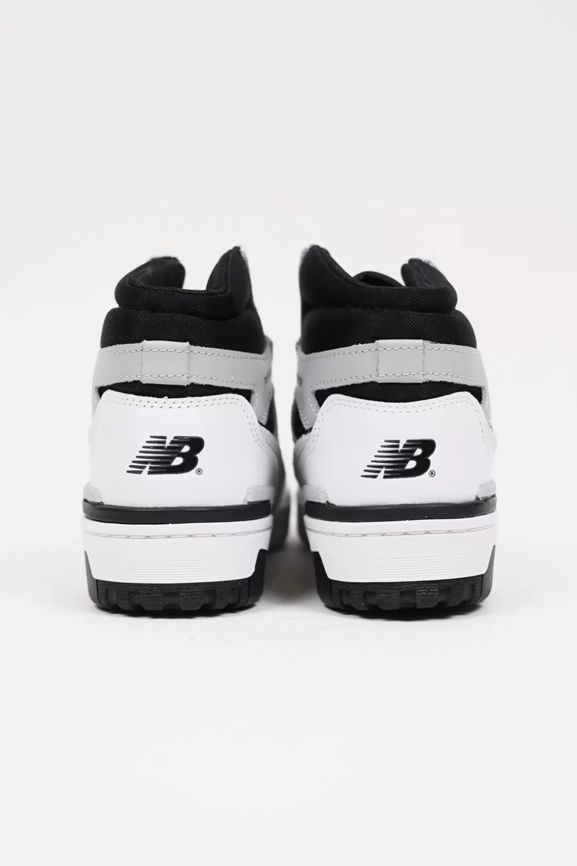 650 - Black/White>New Balance Fashion