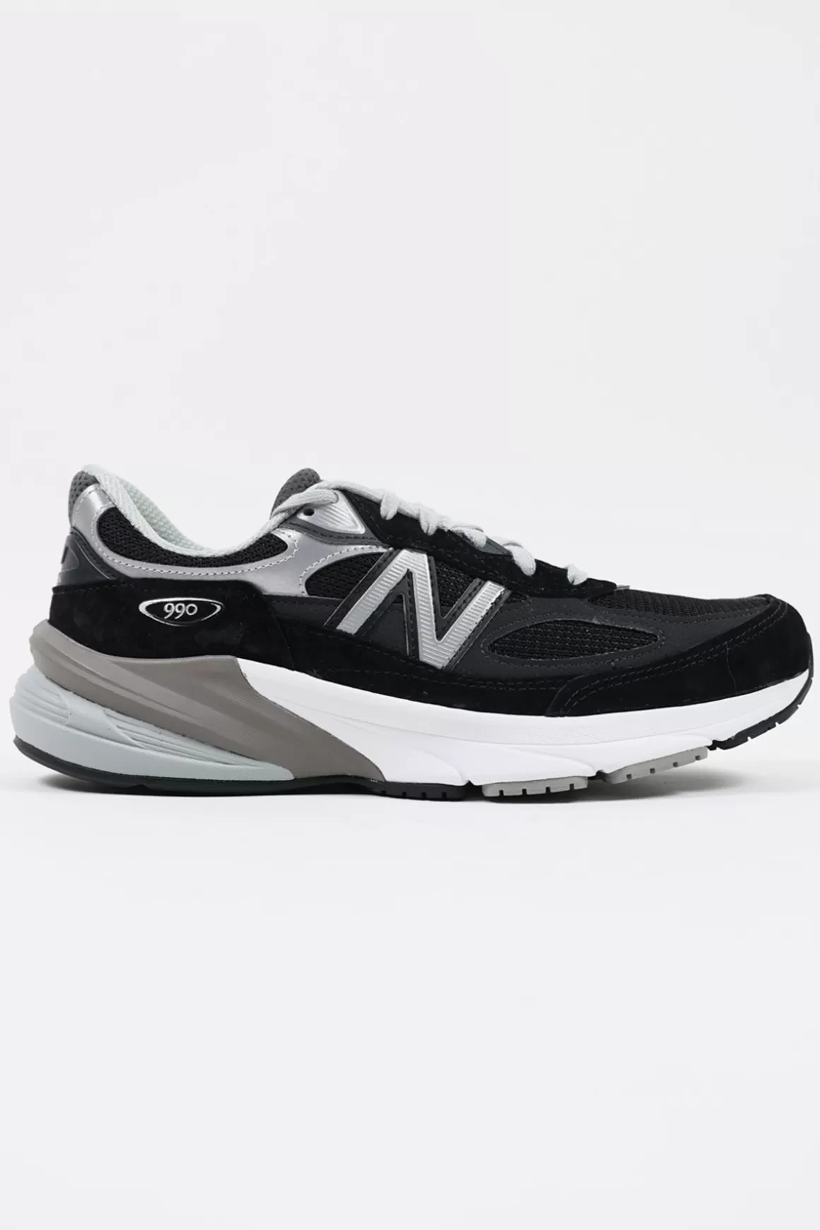 990V6 - Black/White>New Balance Hot